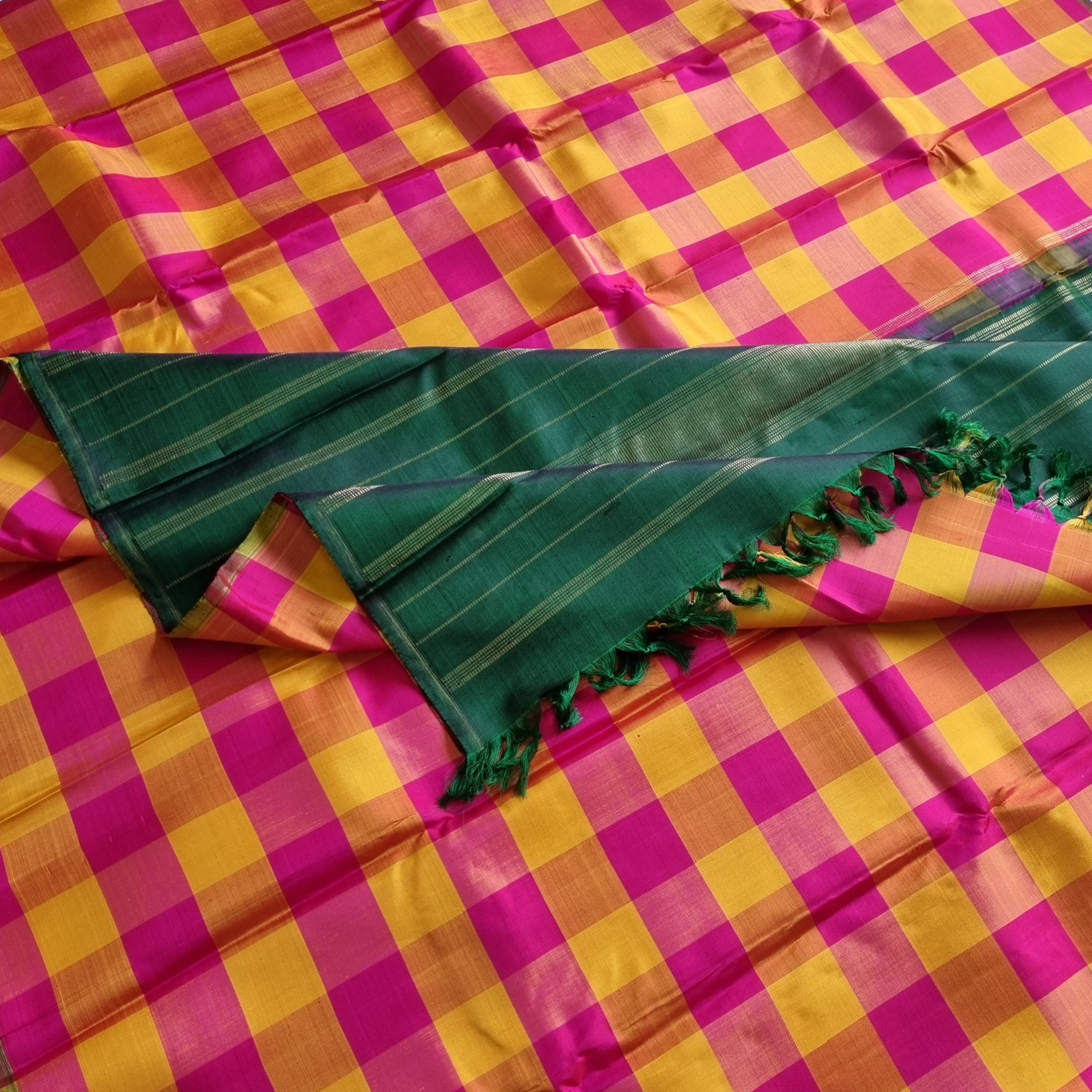 Classic Kanjivaram silk kattam body with green pallu