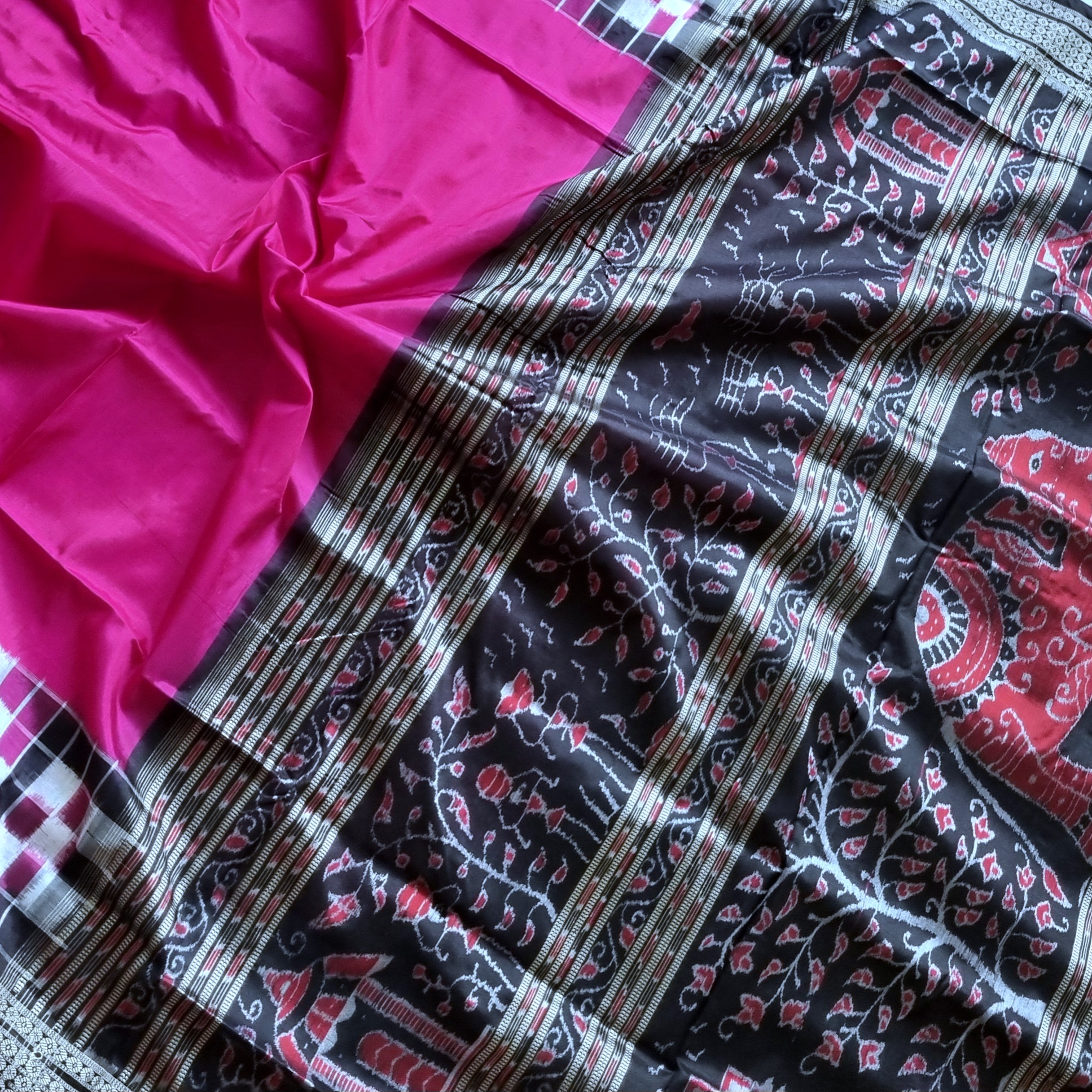Silk Ikat Sambalpuri Rani pink with Pasapalli borders