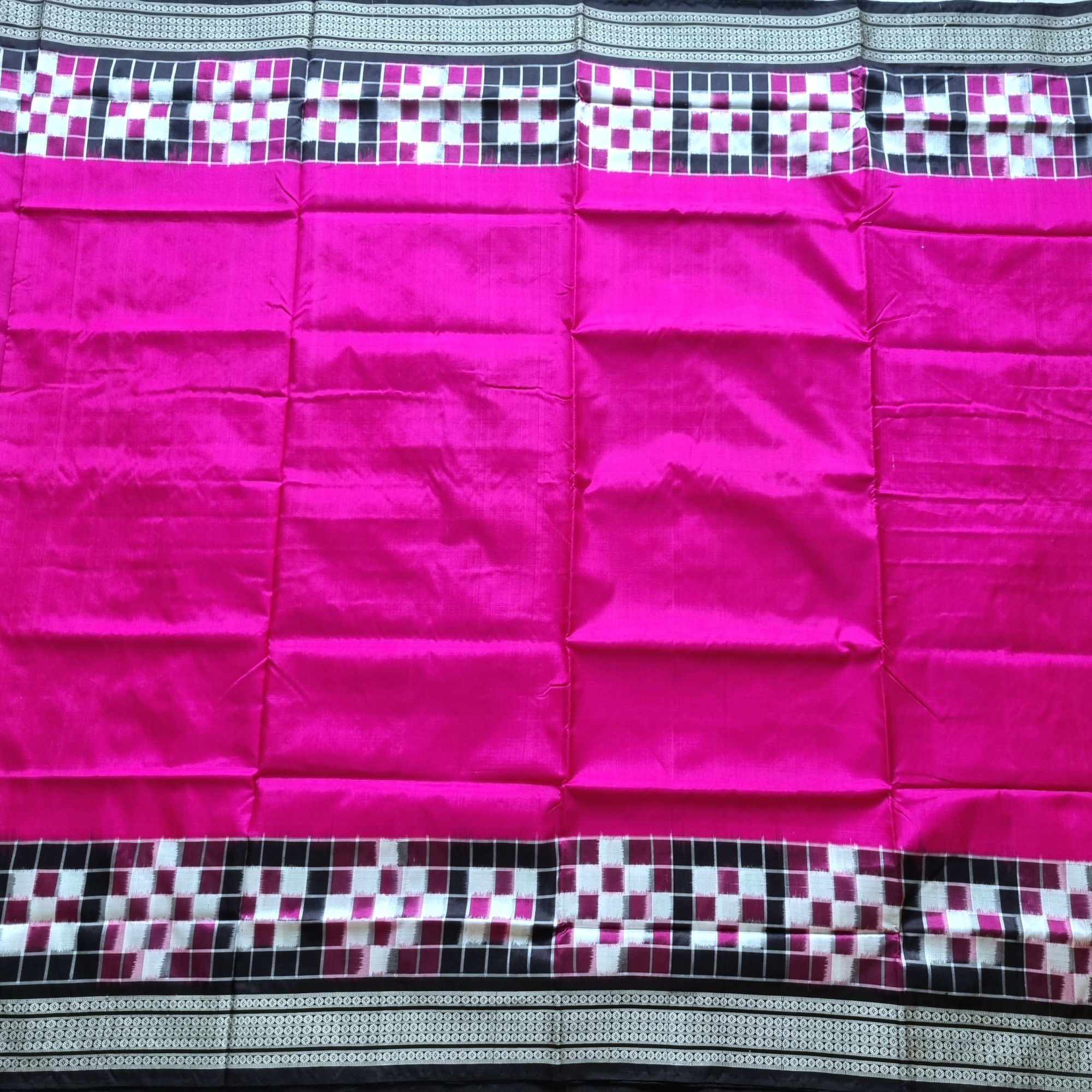 Silk Ikat Sambalpuri Rani pink with Pasapalli borders