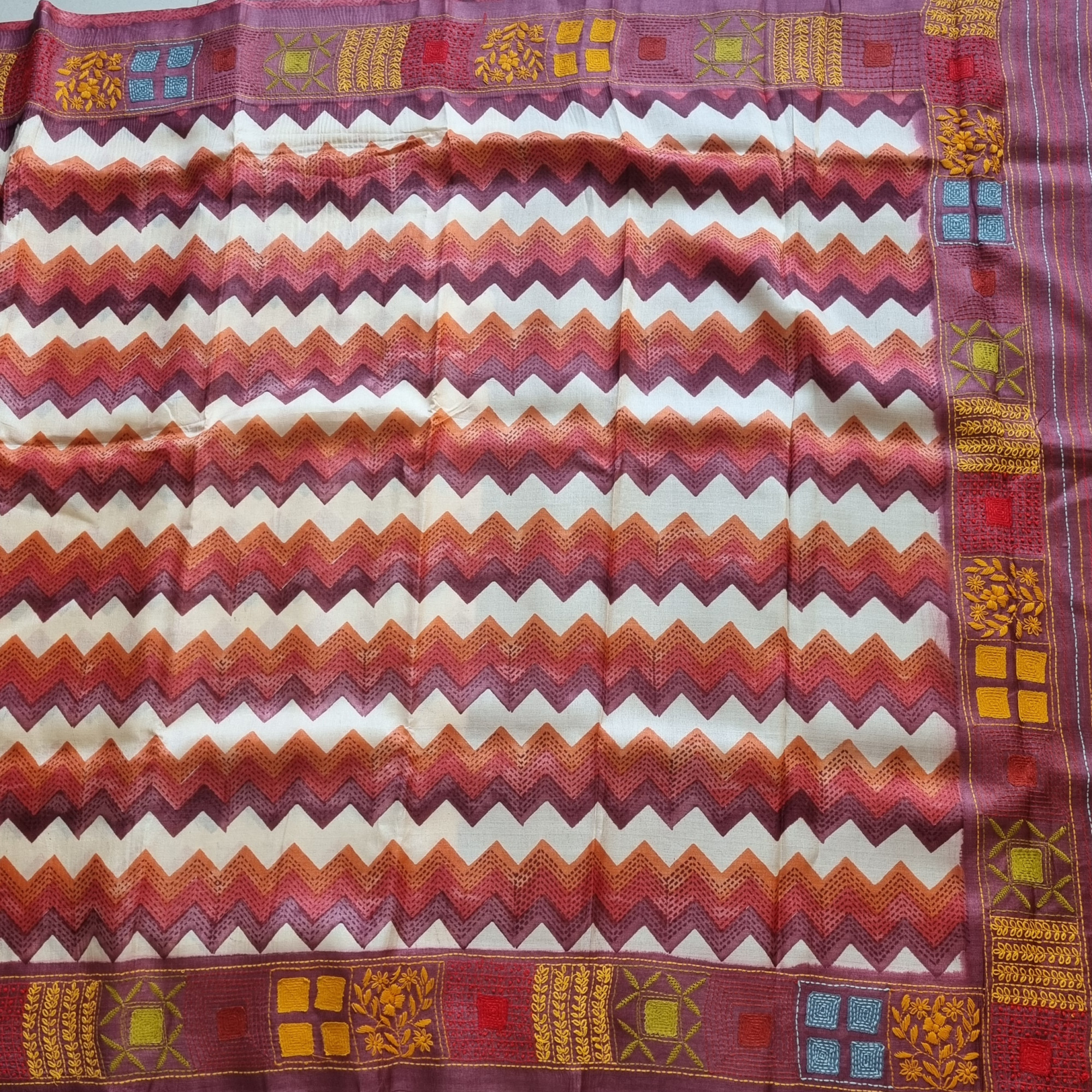Lehar - Block printed  tussar with Kantha