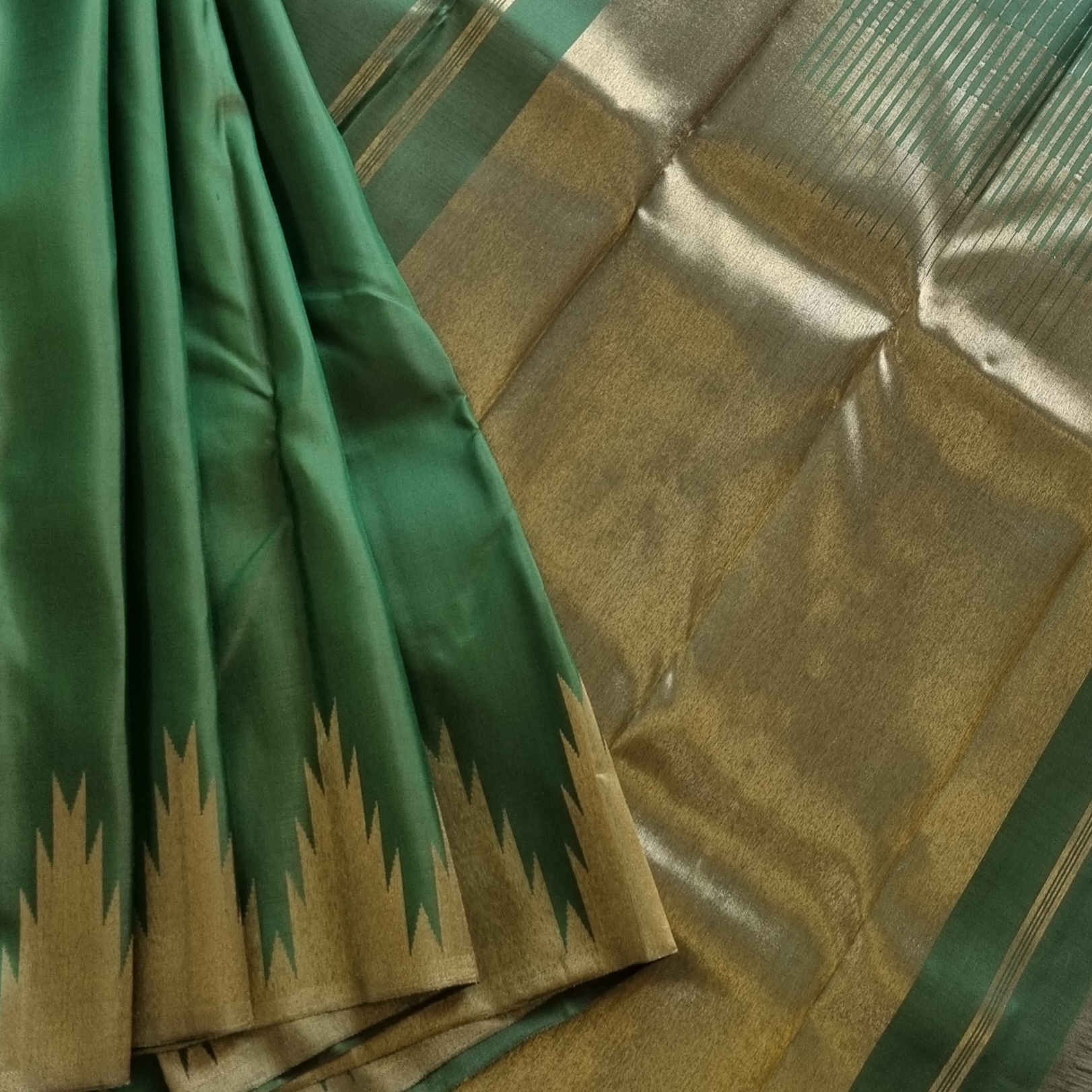 Kanjivaram silk 8 kol moss green