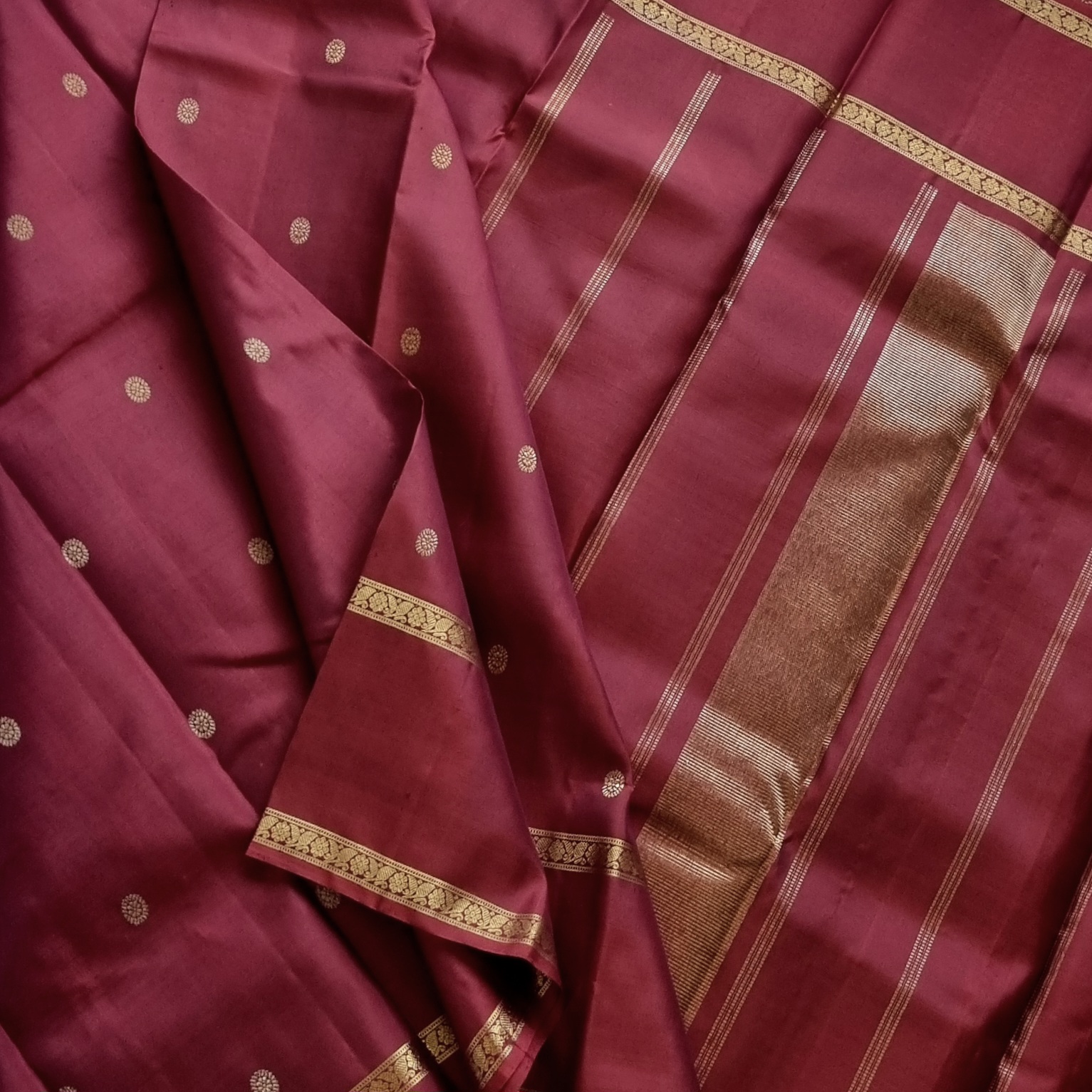 Kanjivaram Silk rare deep brownish maroon