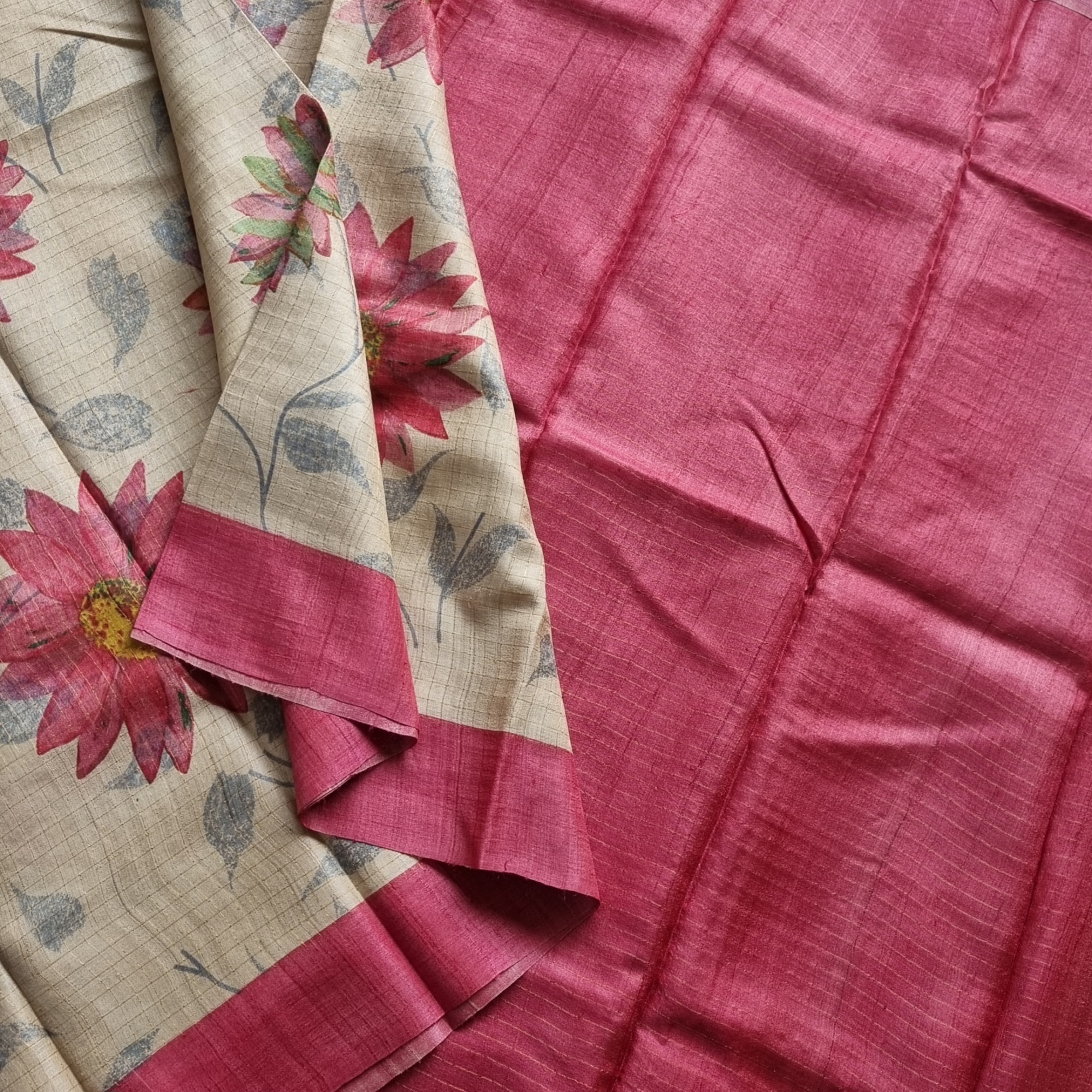 Floral themed Checked Tussar