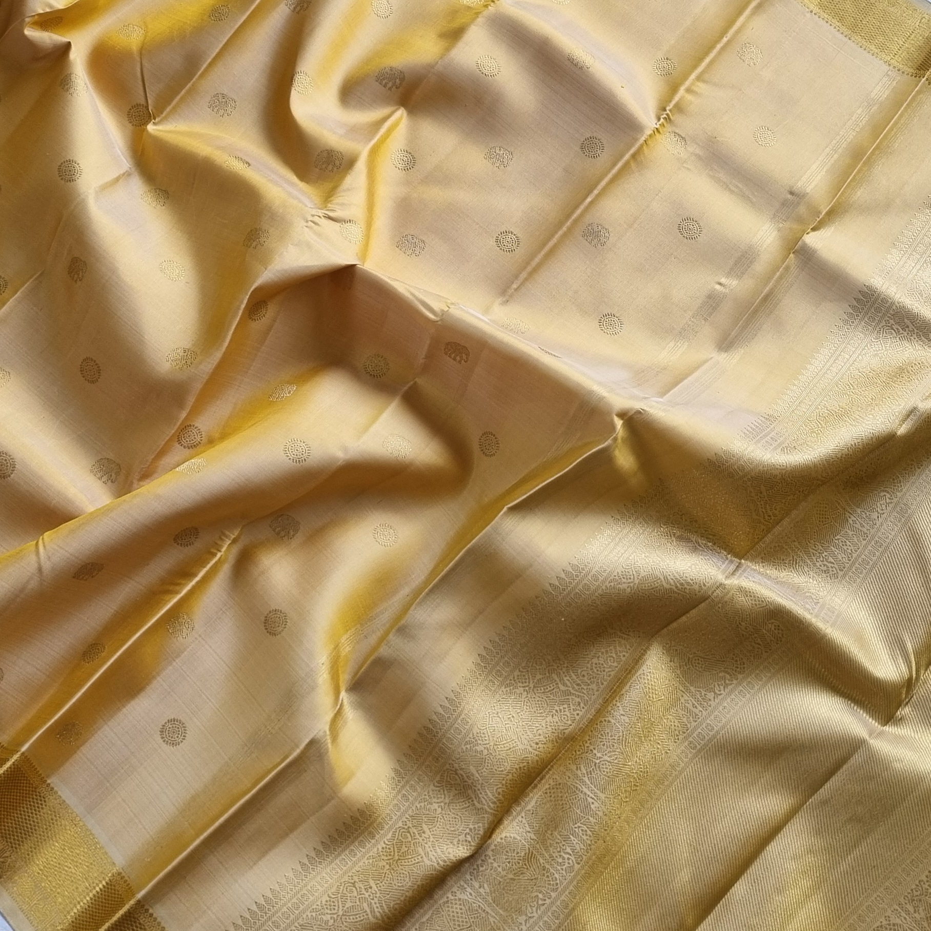 Kanjivaram Silk golden  with buttas