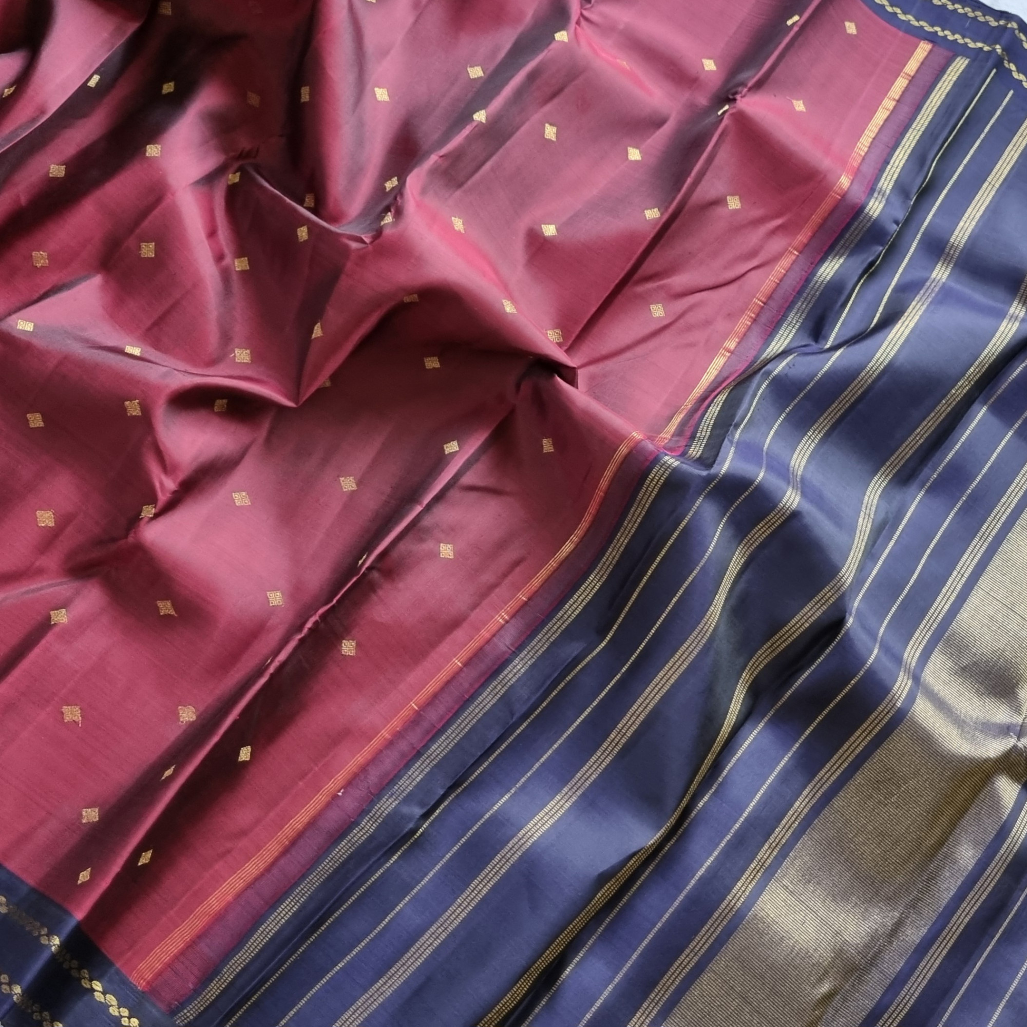 Kanjivaram Silk ennai arakku and blue