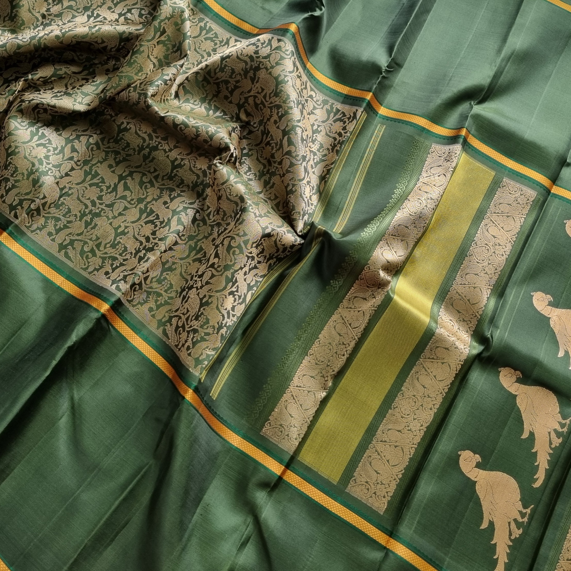 Kanjivaram silk Vanasingaram green threadwork
