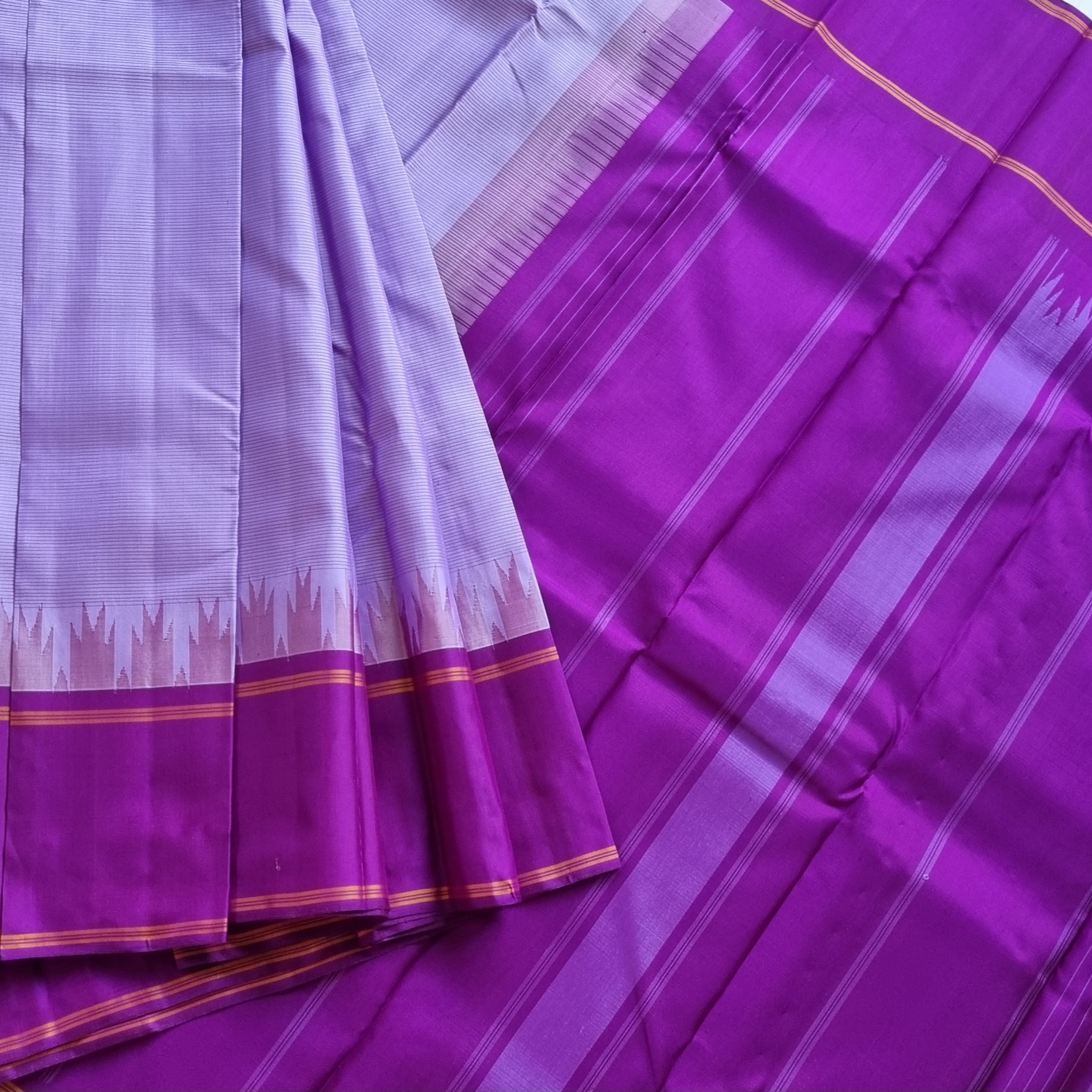 Kanjivaram Silk Korvai stripes