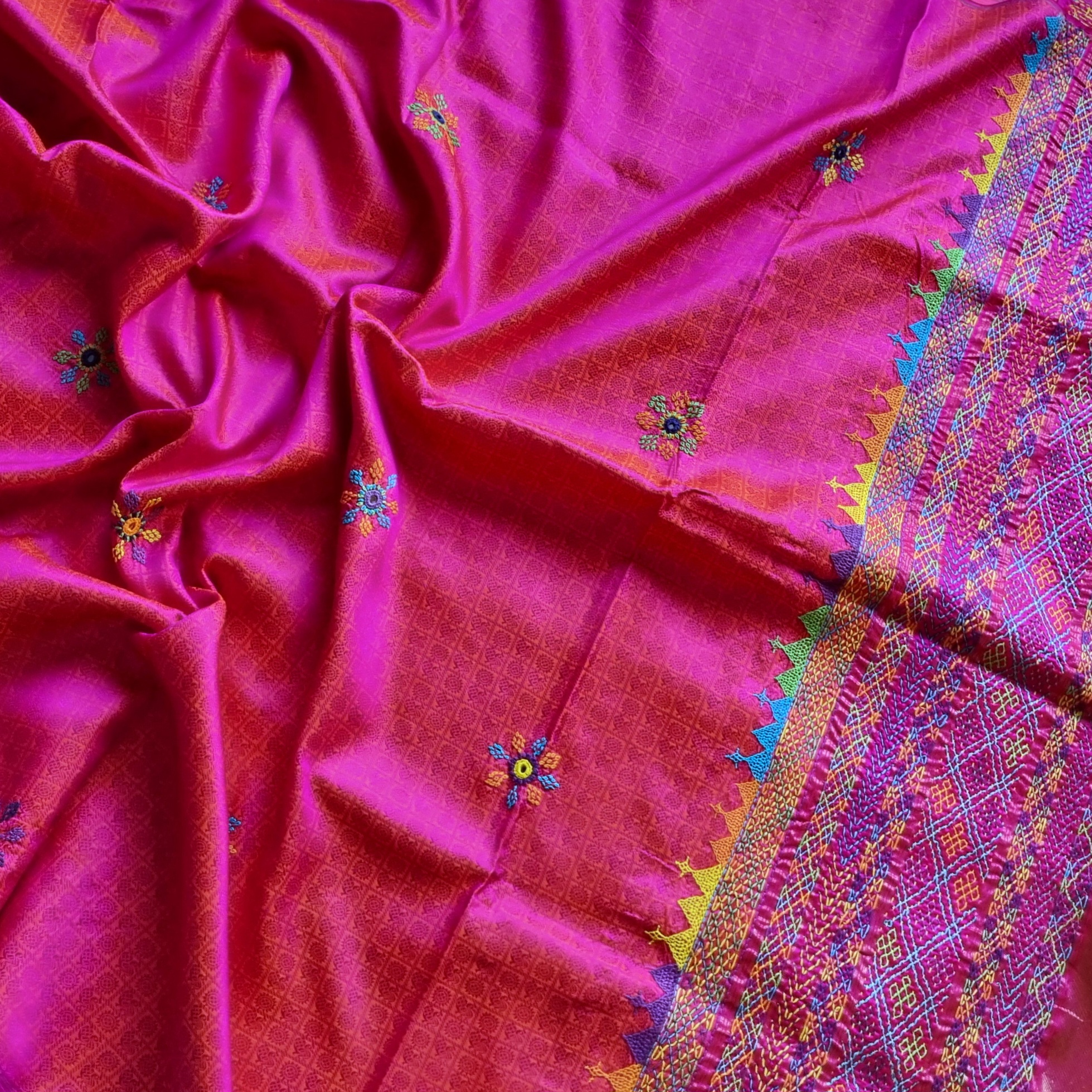 Lambani X Kanjivaram Silk  1000 buttas Mayil chakram pink