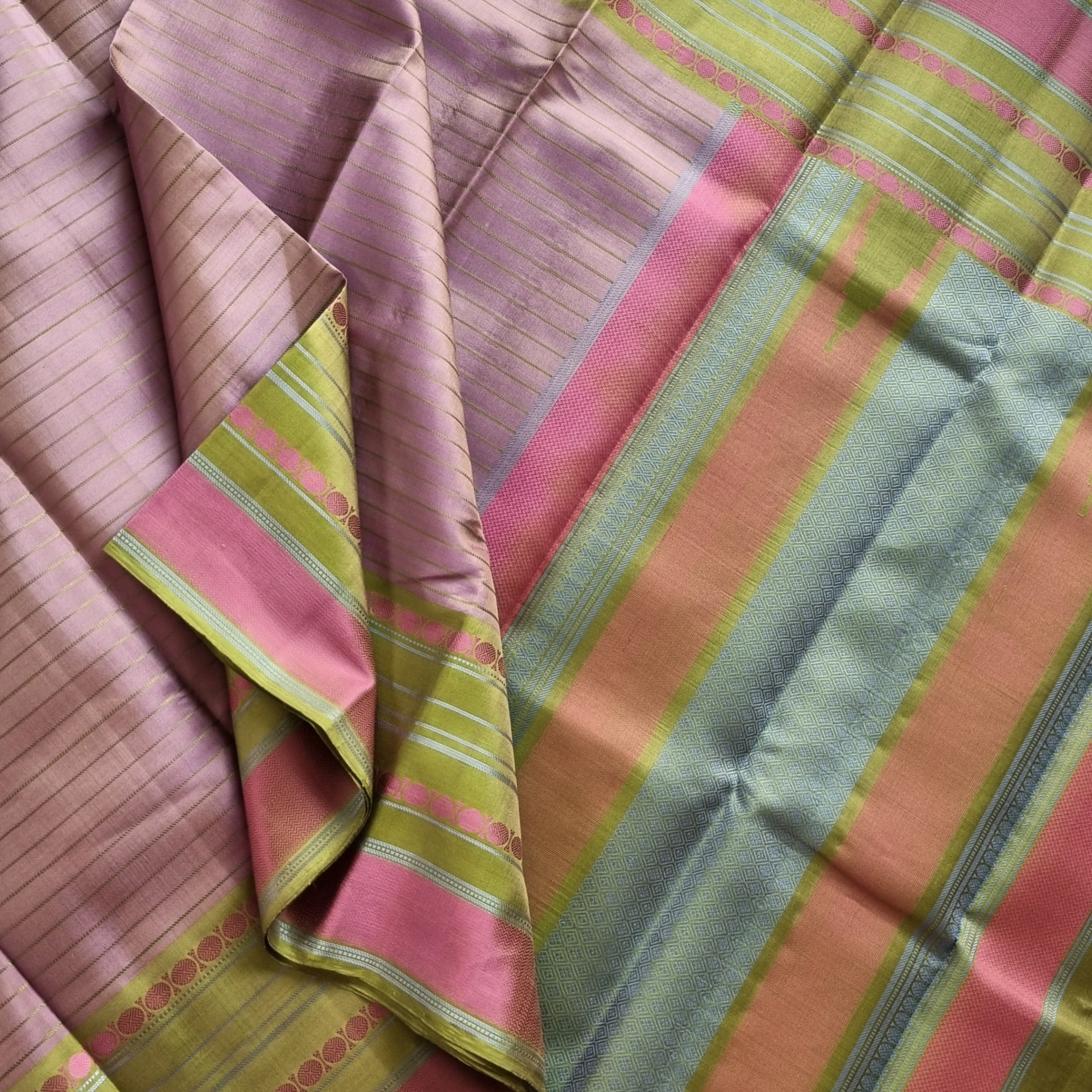 Kanjivaram Silk pastel threadwork