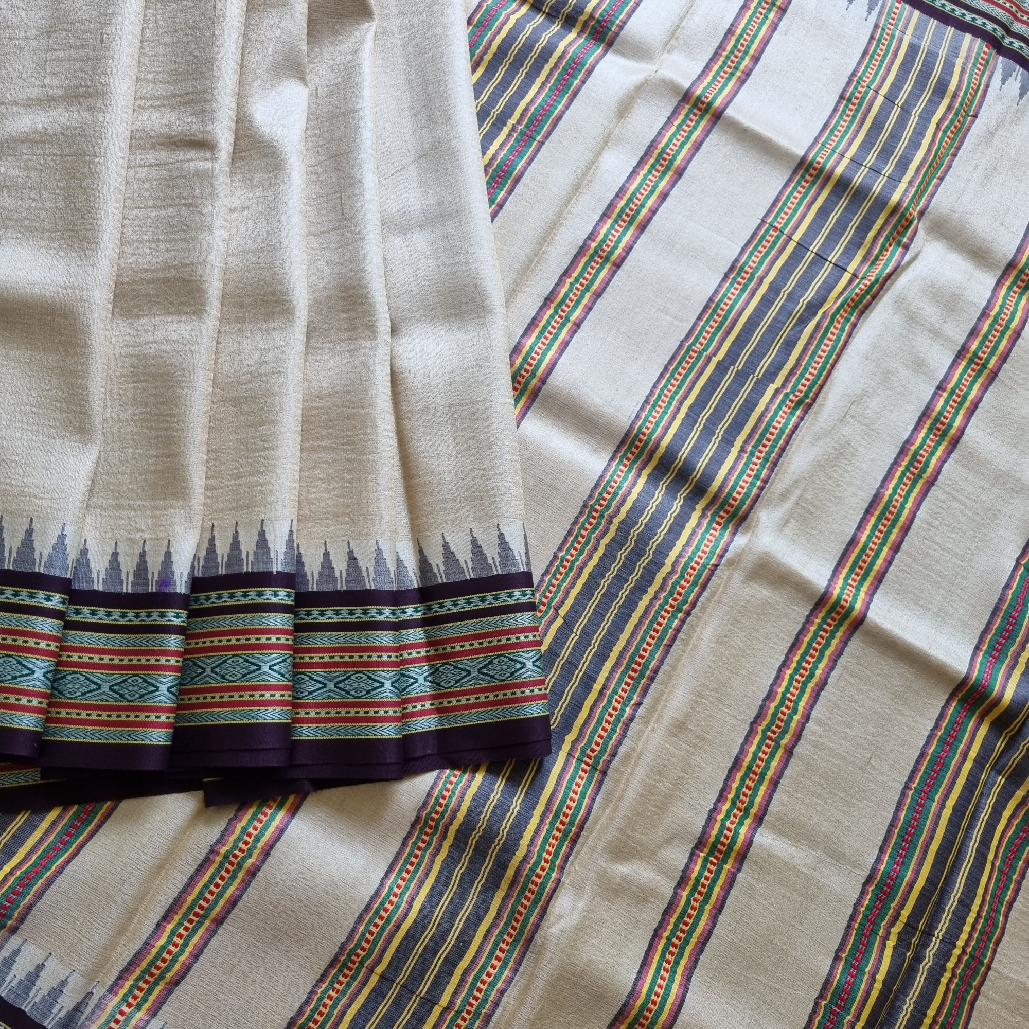 Vidarbha tasar Karvati kinar deep brown