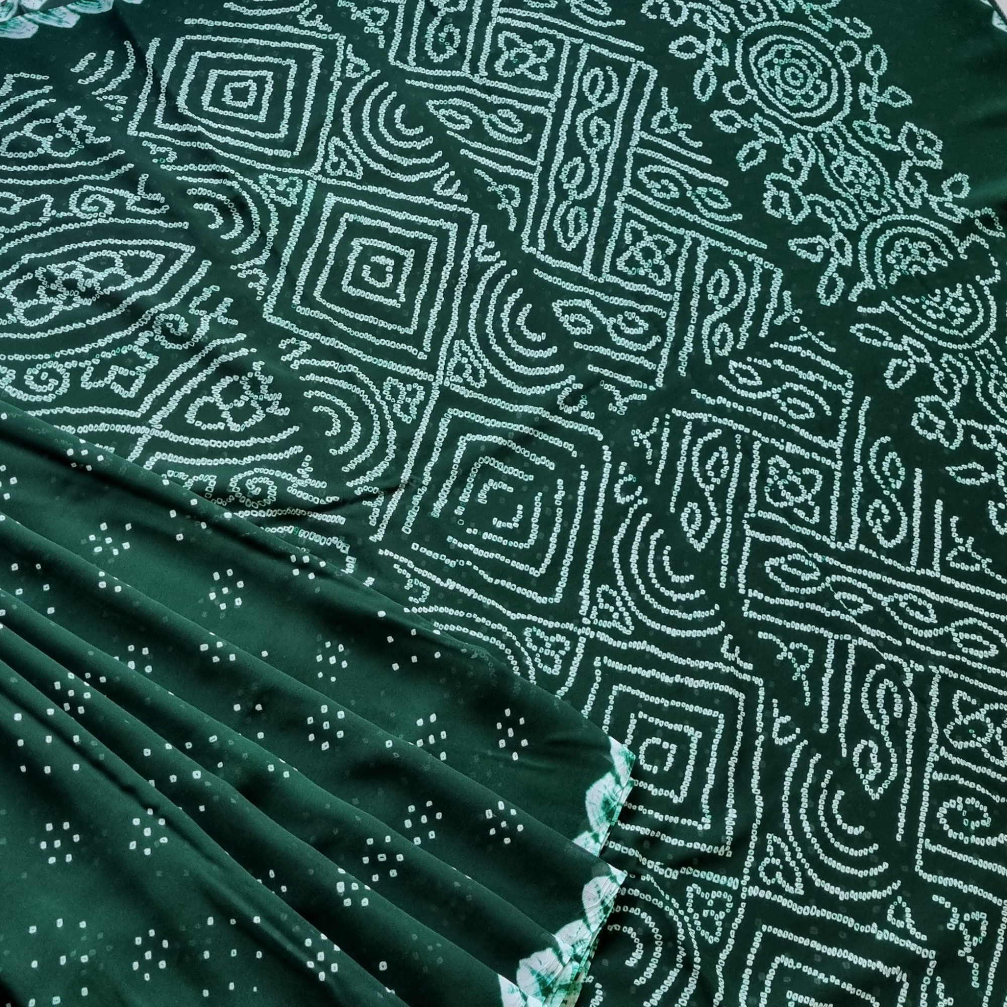 Handcrafted Bandhani georgette bottle green