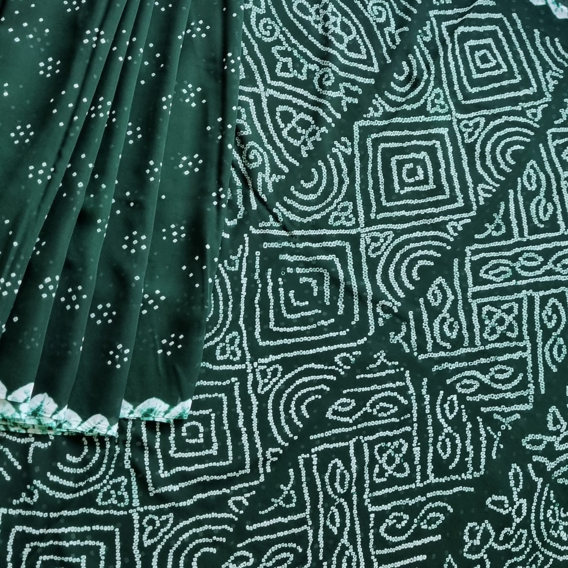 Handcrafted Bandhani georgette bottle green