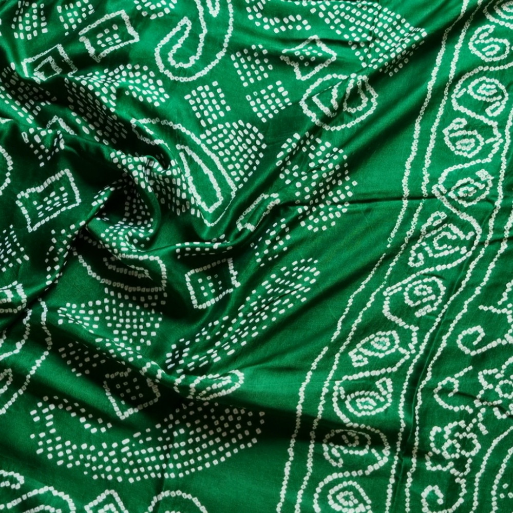 Image of Handcrafted Bandhani Gajji silk green