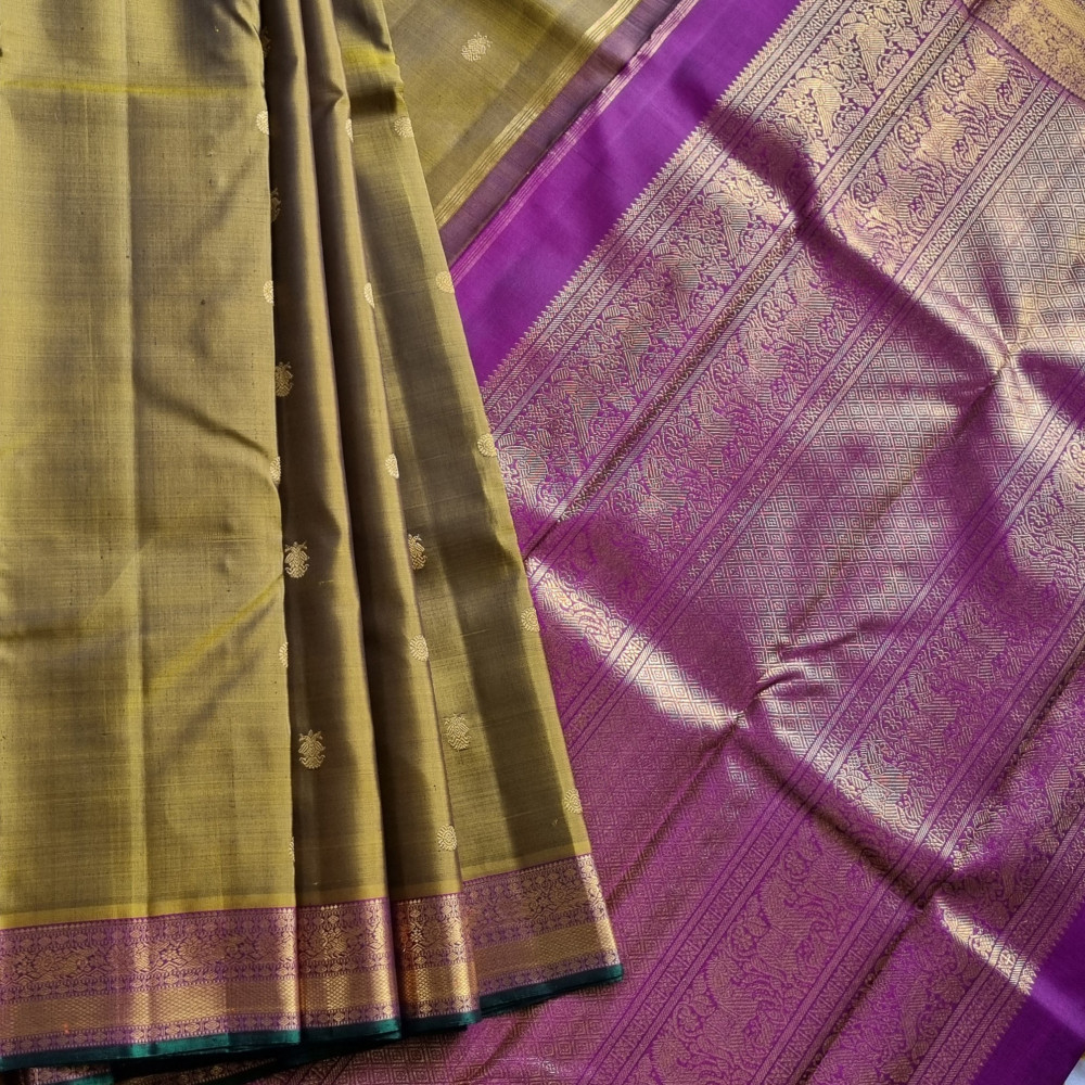 Image of Kanjivaram Silk Mehendi with Gandaberunda