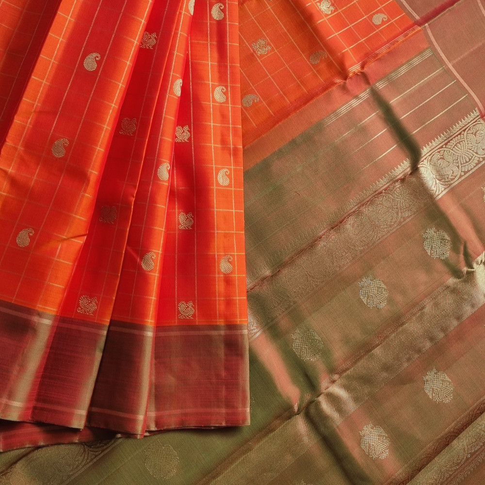 Image of Kanjivaram Silk orange and manthulir
