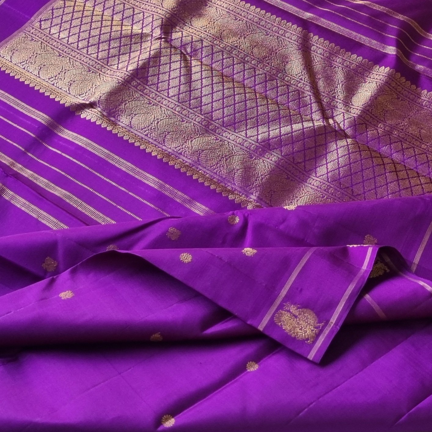 Kanjivaram Silk deep Vadamalli purple