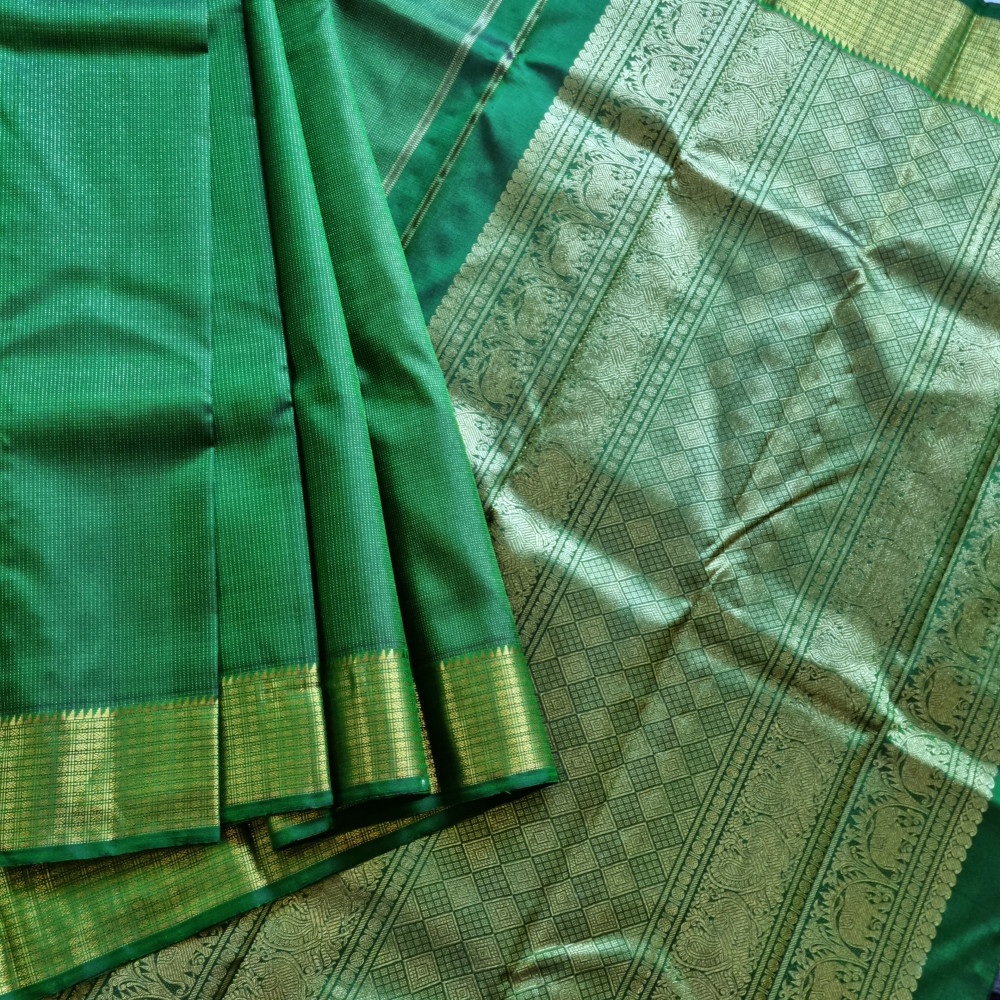 Image of Kanjivaram Silk gorgeous green Oosivanam