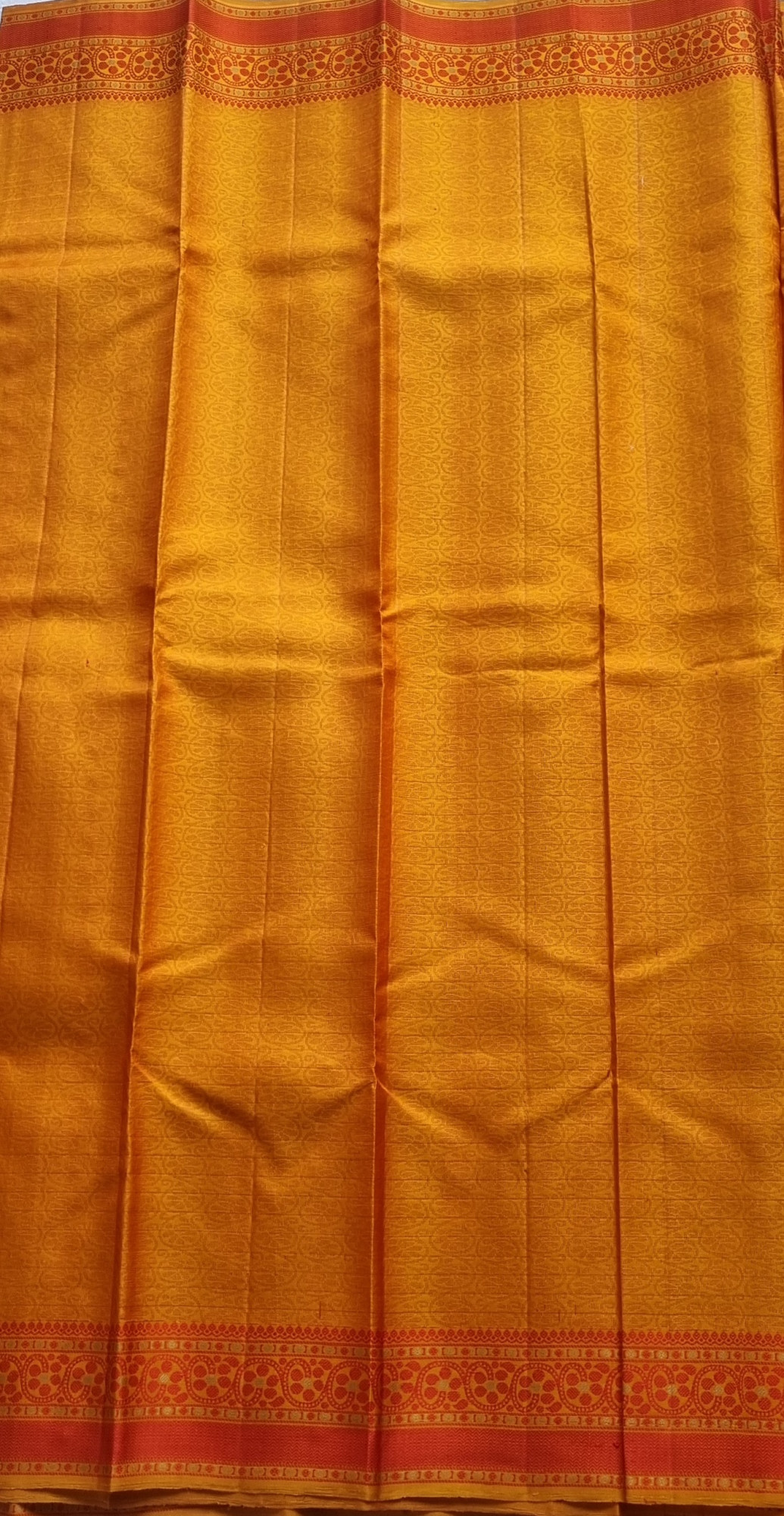 Kanjivaram Silk shot green Meenakari threadwork