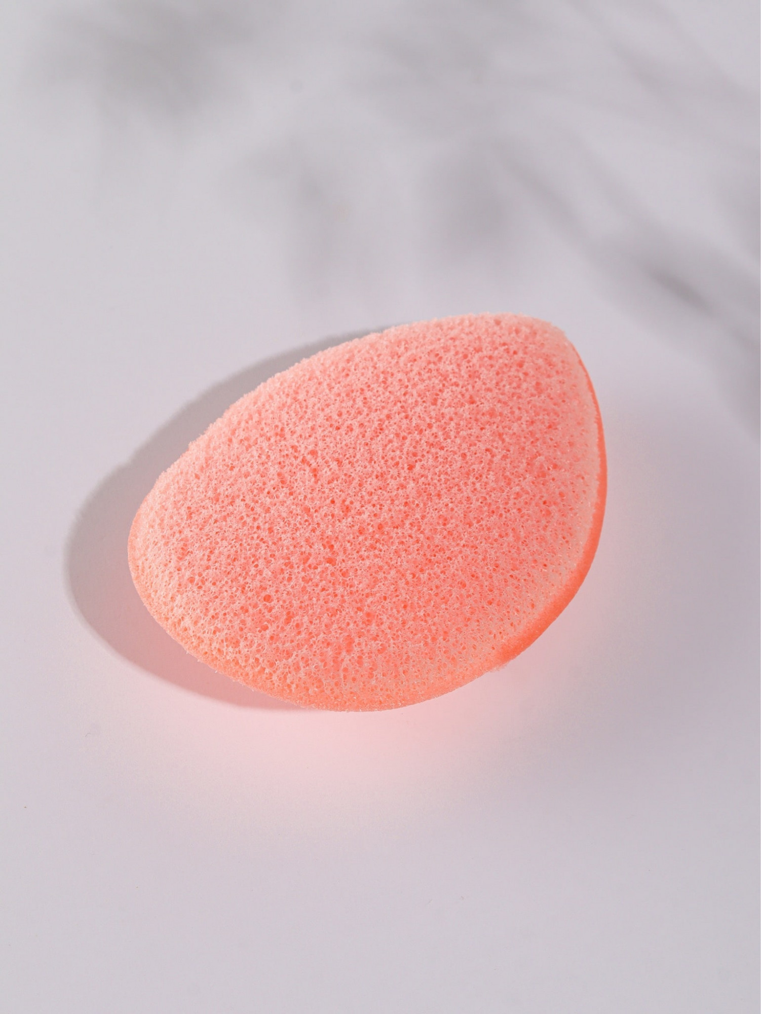 - latex free facial sponge