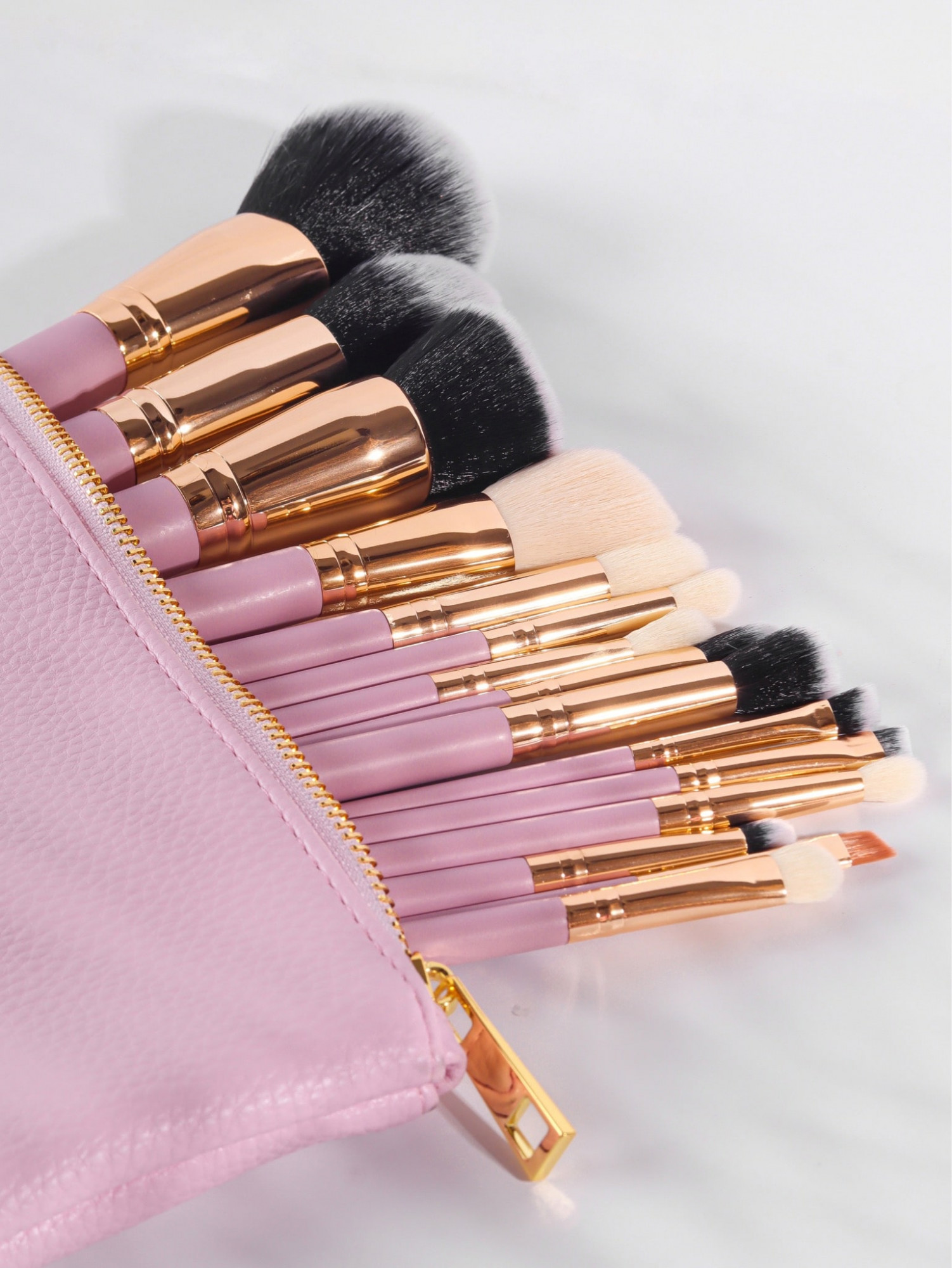 - Rose Makeup brush set