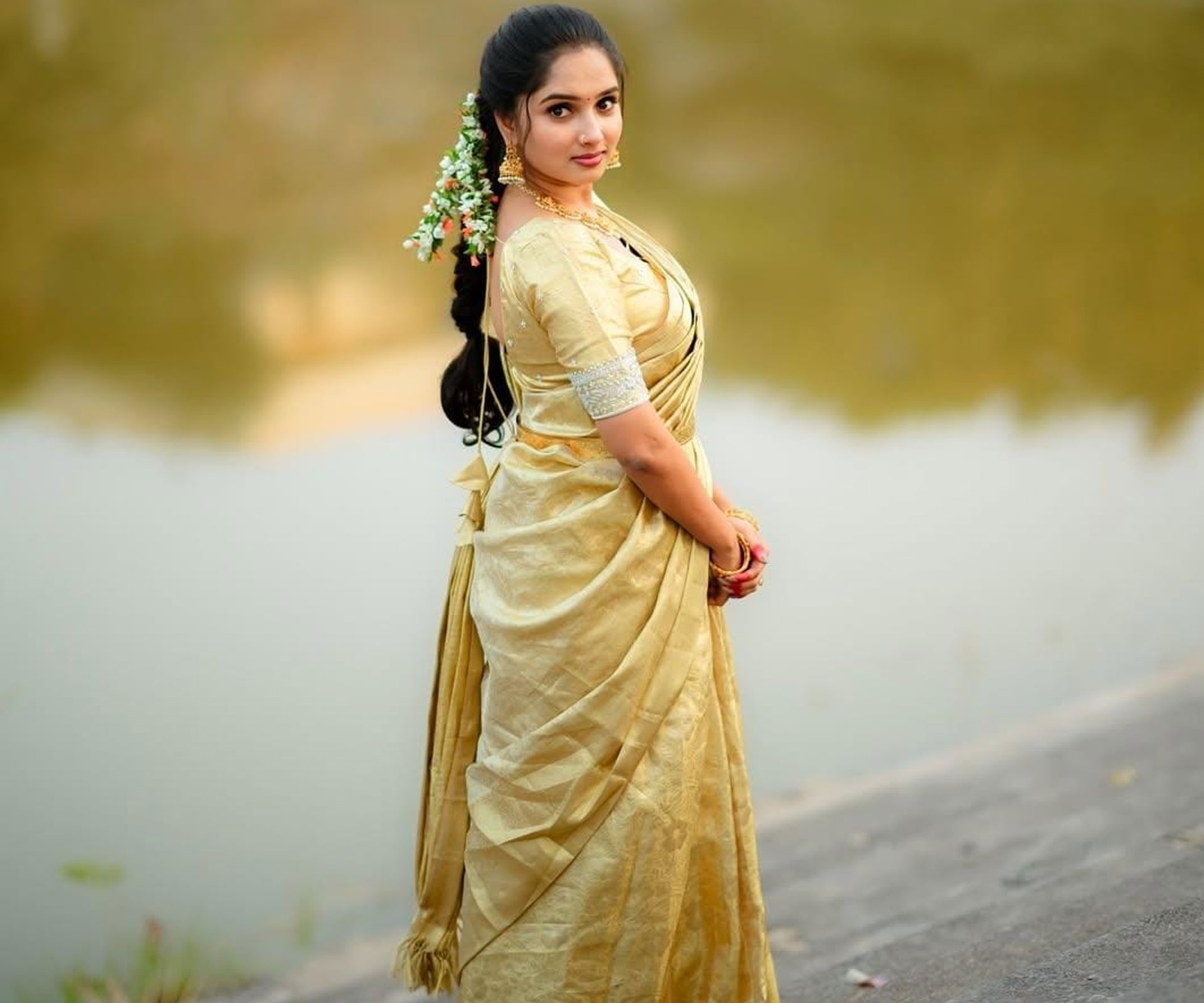 Beautiful Tissue Saree Collection