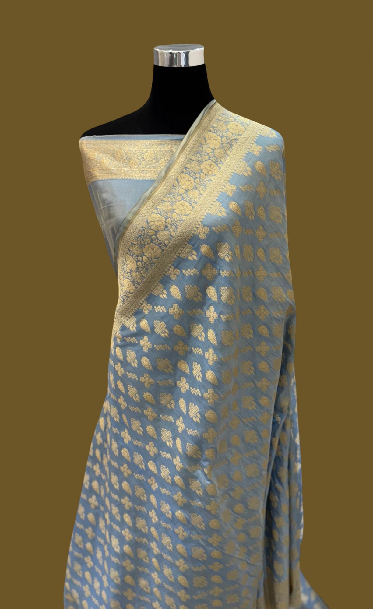 Handloom Banarasi Pure Katan Jangla Silk Saree