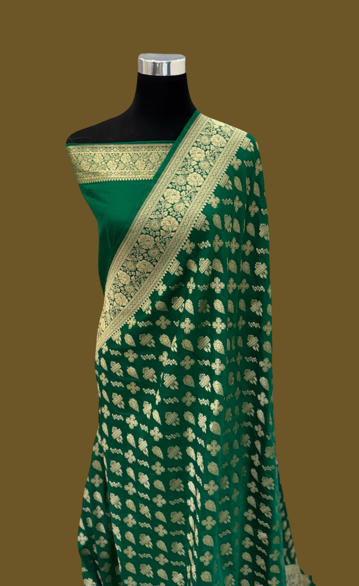 Handloom Banarasi Pure Katan Jangla Silk Saree