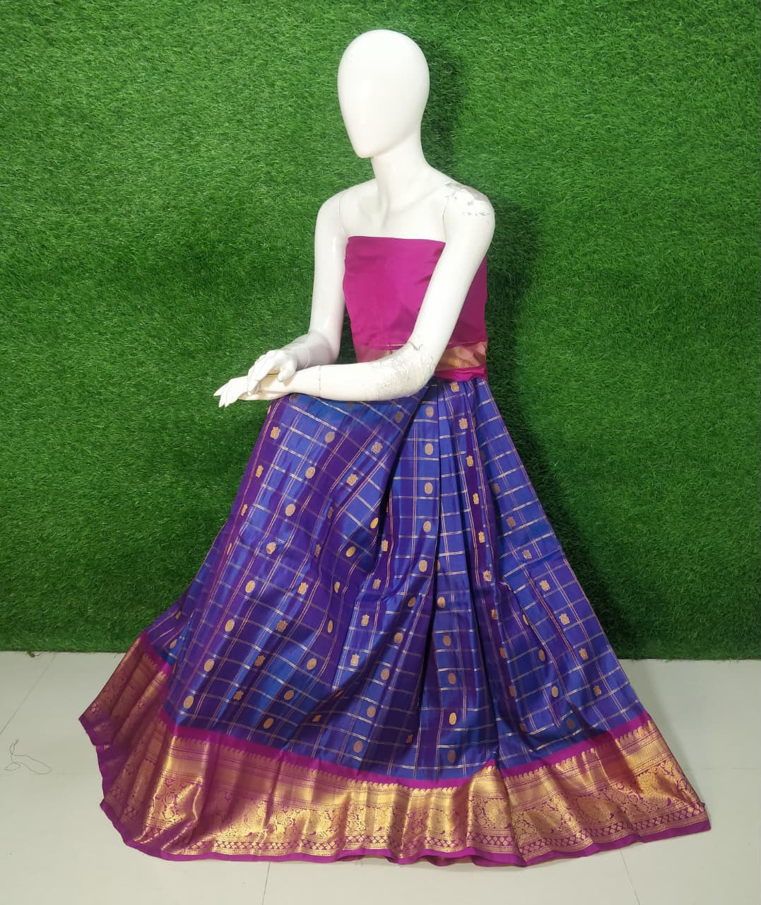 Pure Gadwal Handloom Pattu Lehenga