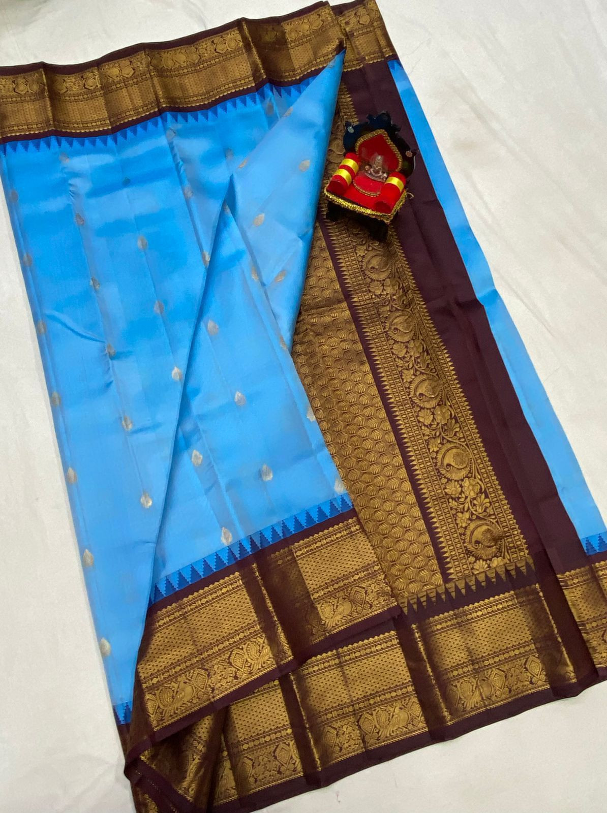 Gadwal Pattu Saree