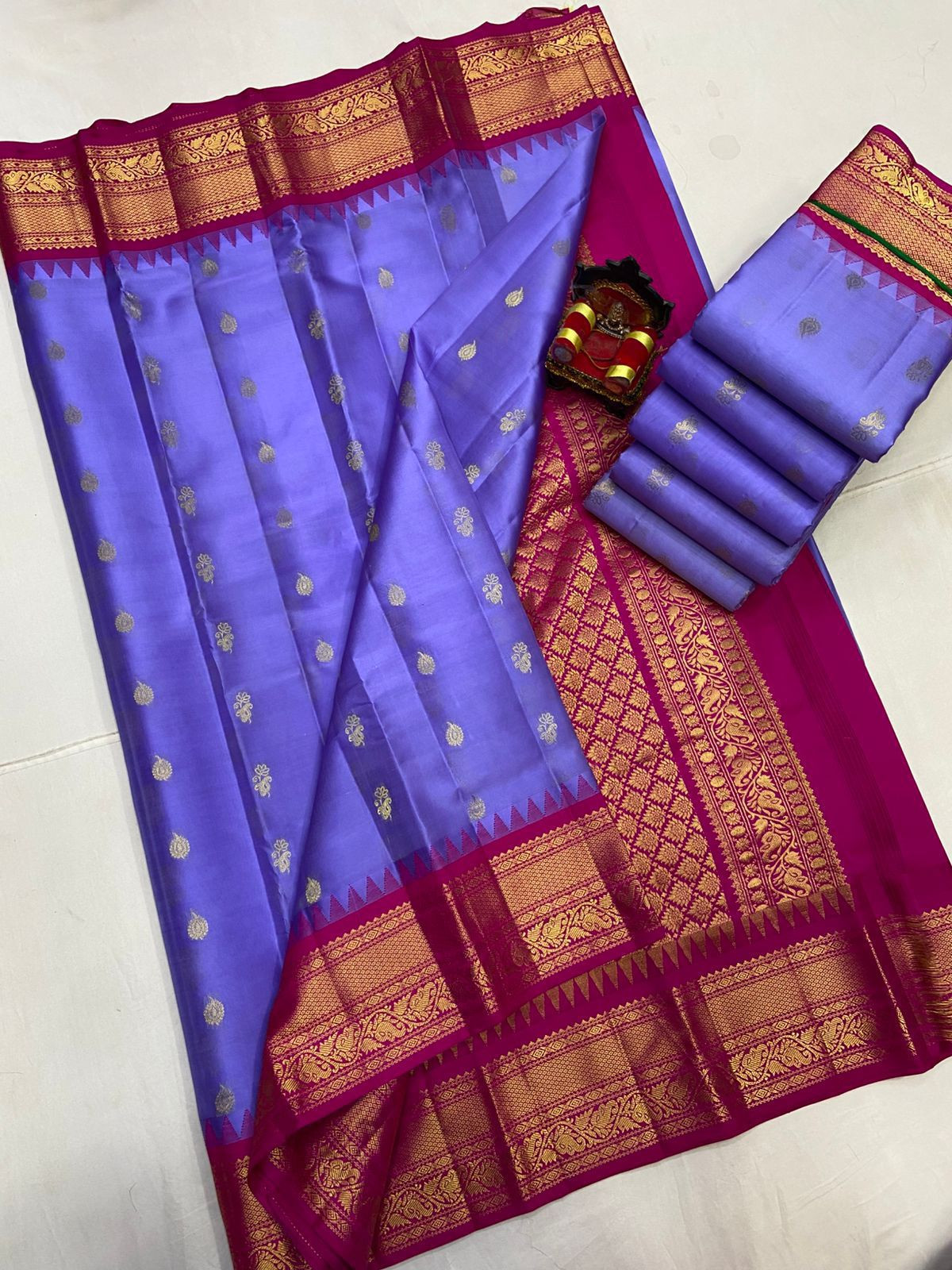 Gadwal Pattu Saree