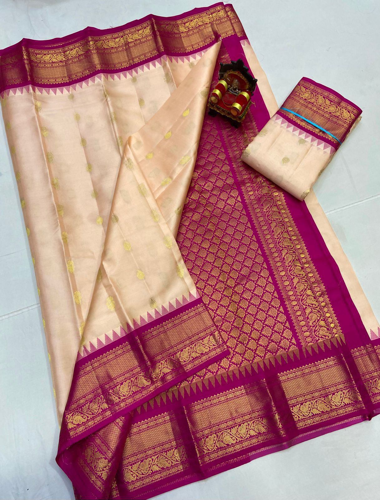 Gadwal Pattu Saree