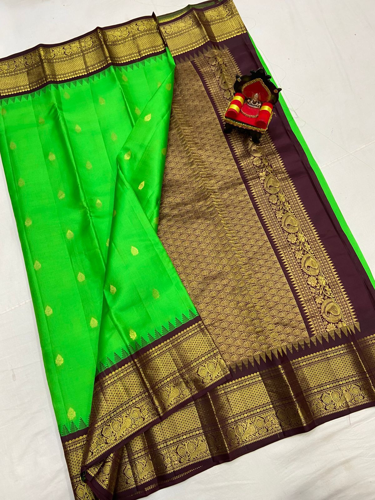 Gadwal Pattu Saree
