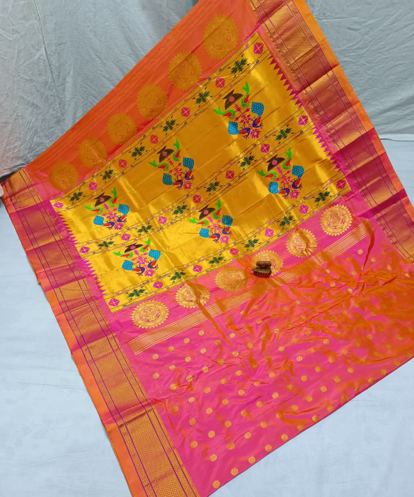 Image of Gadwal Pure Silk Saree