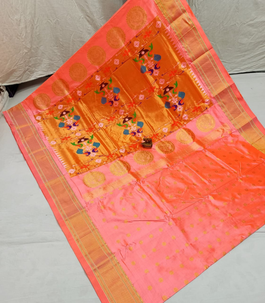 Image of Gadwal Pure Silk Saree