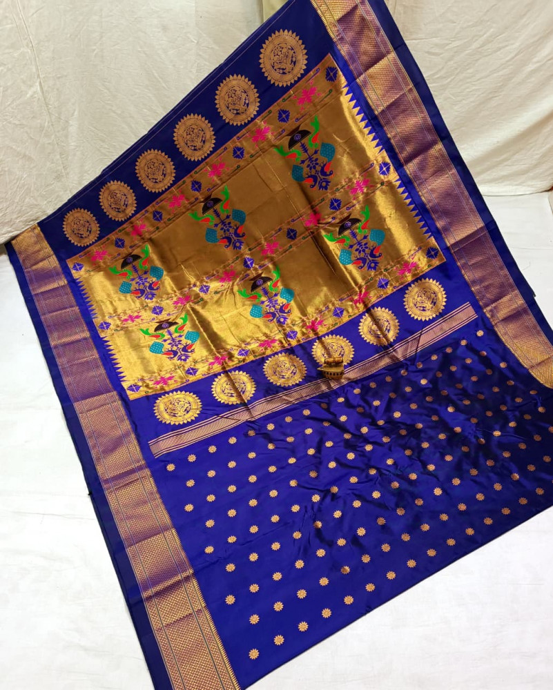Image of Gadwal Pure Silk Saree