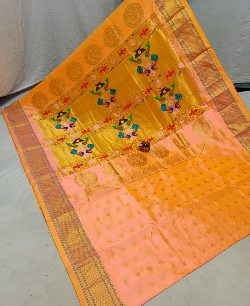 Image of Gadwal Pure Silk Saree