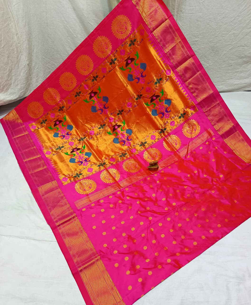 Gadwal Pure Silk Saree