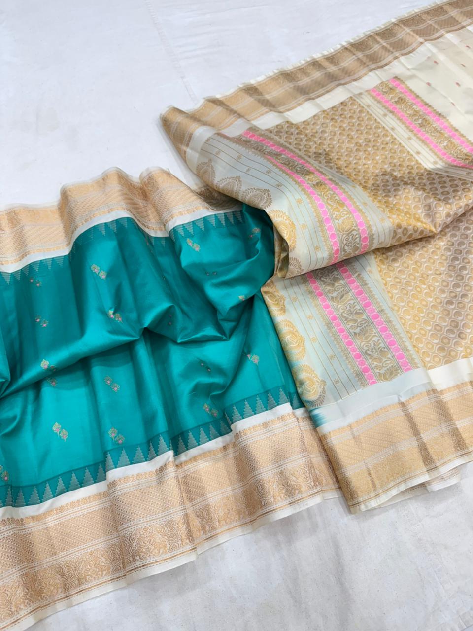 Gadwal Vintage Pure Silk Temple Border Saree