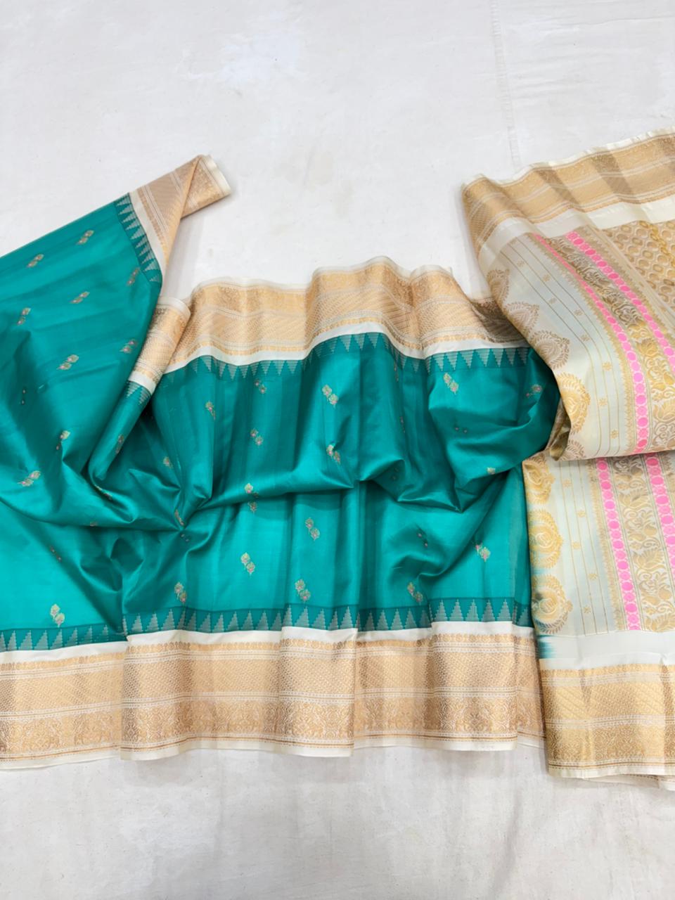 Gadwal Vintage Pure Silk Temple Border Saree