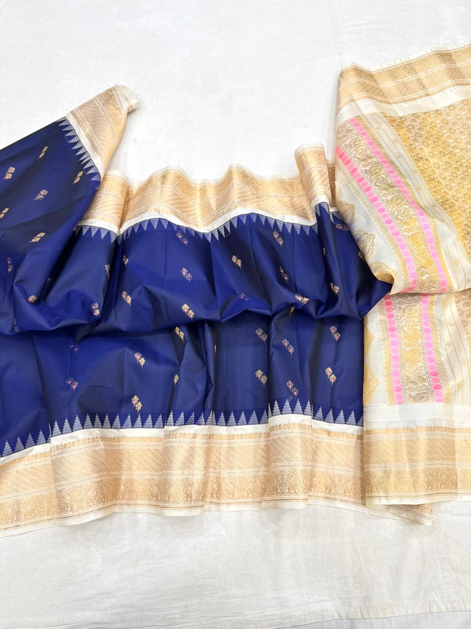 Gadwal Vintage Pure Silk Temple Border Saree