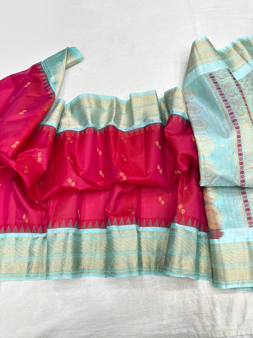 Gadwal Vintage Pure Silk Temple Border Saree