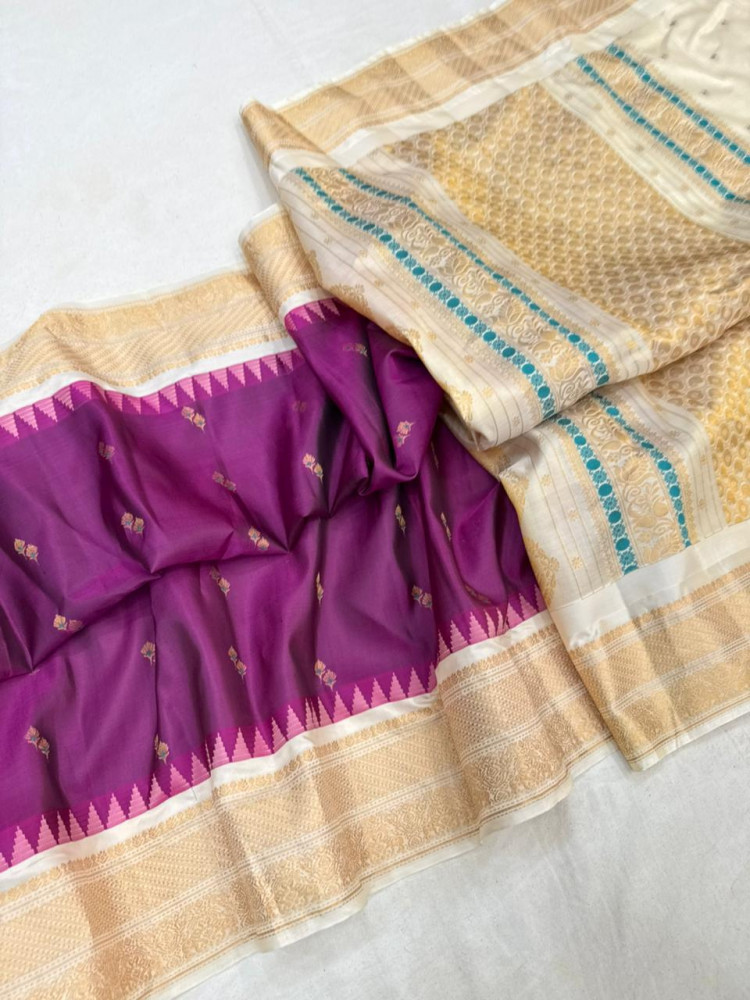 Image of Gadwal Vintage Pure Silk Temple Border Saree