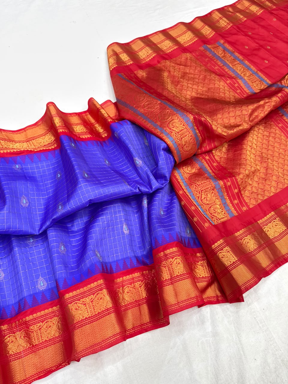 Gadwal Vintage Pure Silk Temple Border Saree