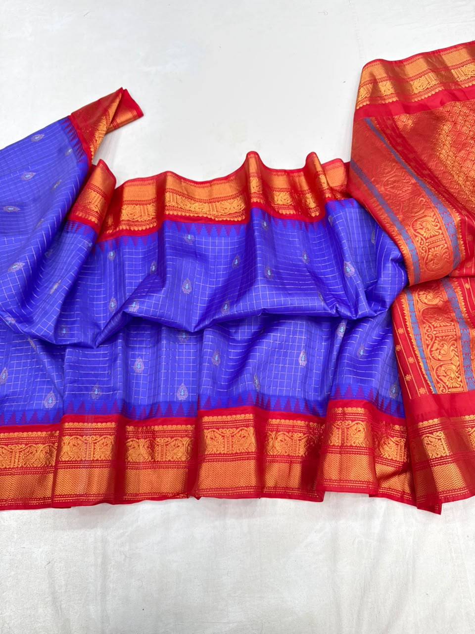 Gadwal Vintage Pure Silk Temple Border Saree