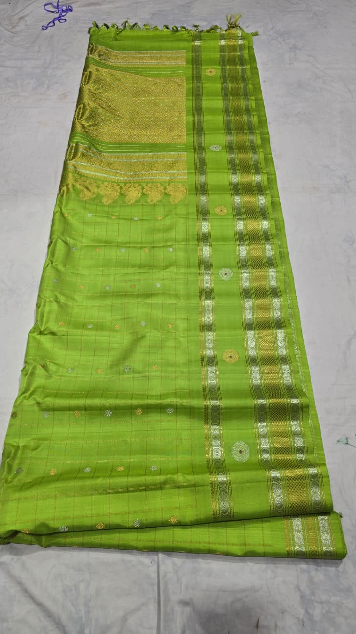 Gadwal Pure Silk Saree