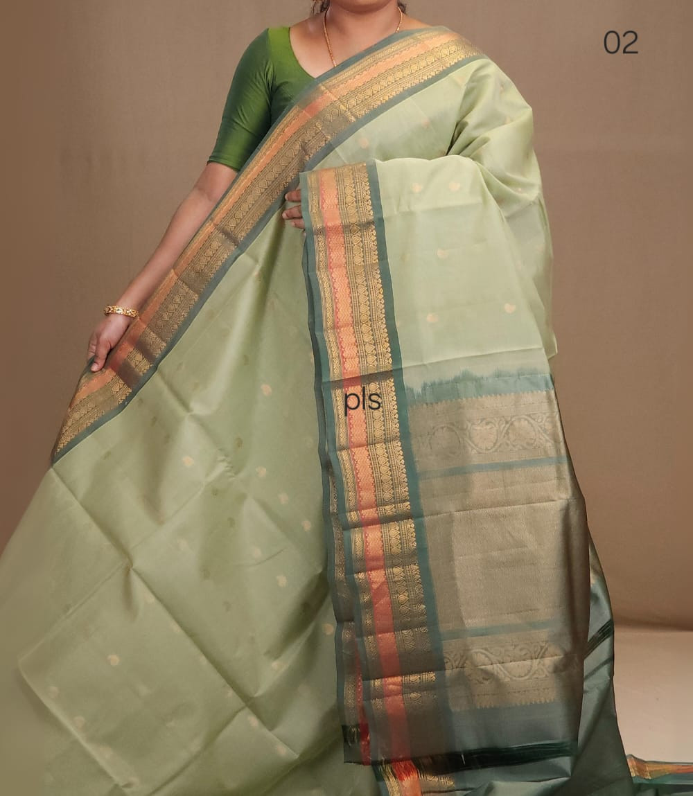 Gadwal Silk Cotton Saree With Zari Weaving