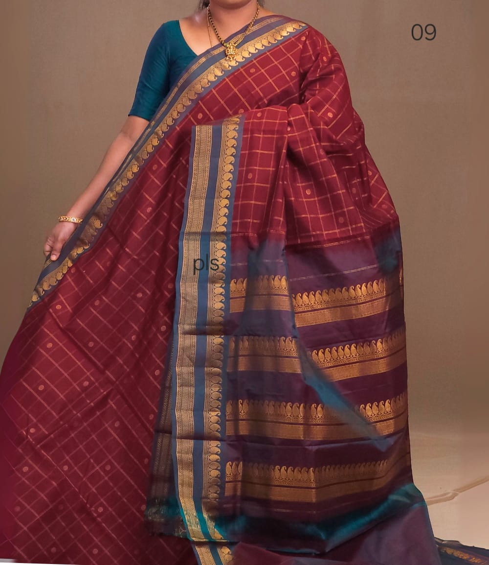 Gadwal Silk Cotton Saree With Zari Weaving