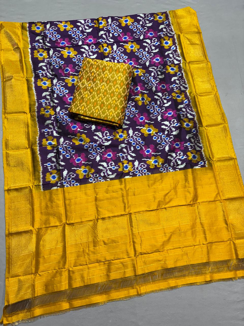 Pochampally Ikkat Pattu Dress Material