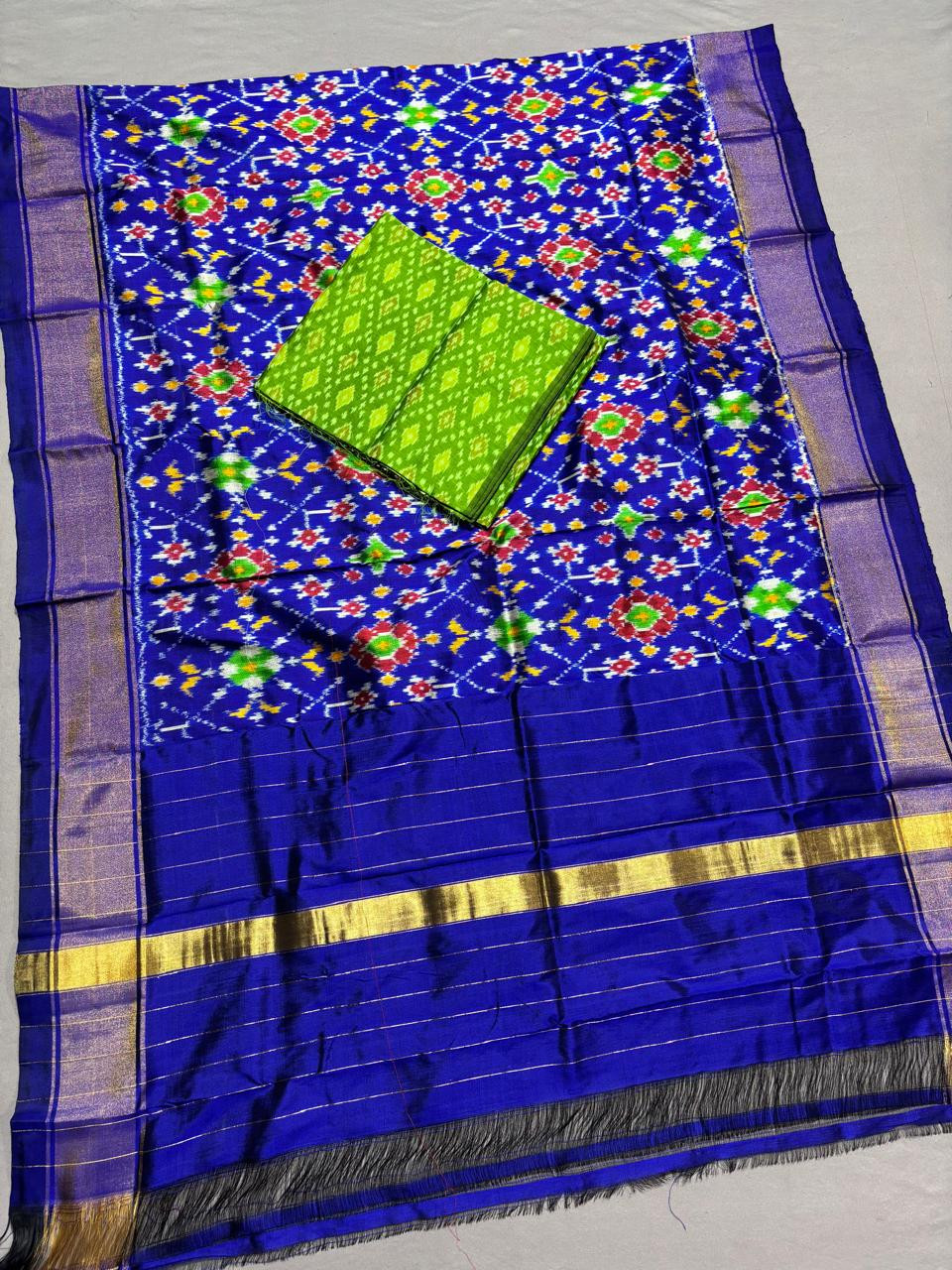 Pochampally Ikkat Pattu Dress Material