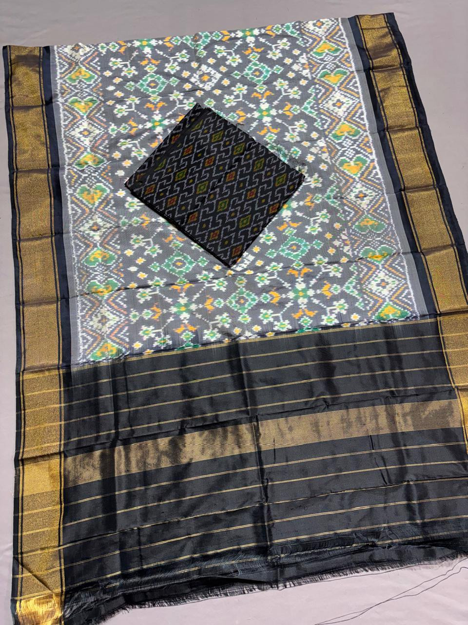Pochampally Ikkat Pattu Dress Material